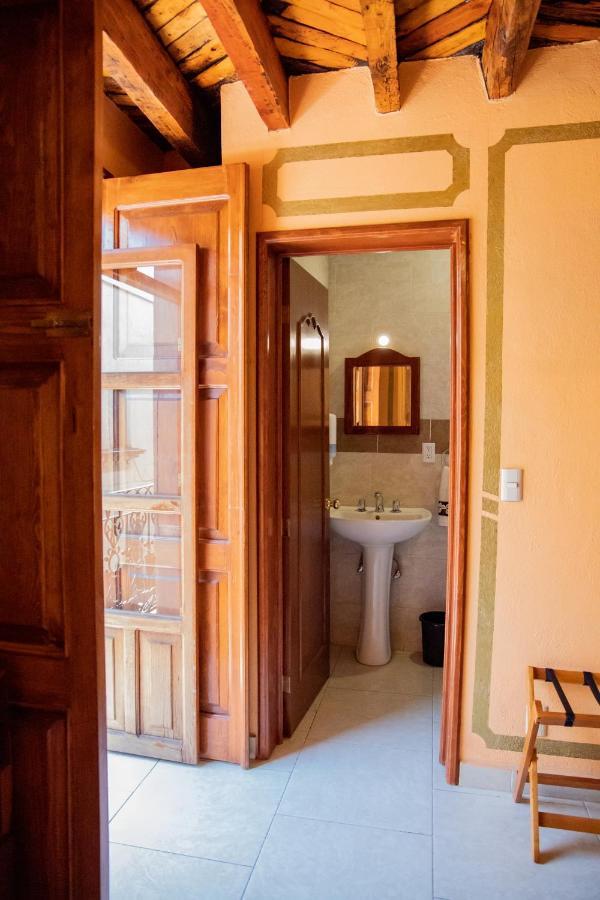 Cuartel 1914 - Hotel Boutique ซากาเตกัส ภายนอก รูปภาพ