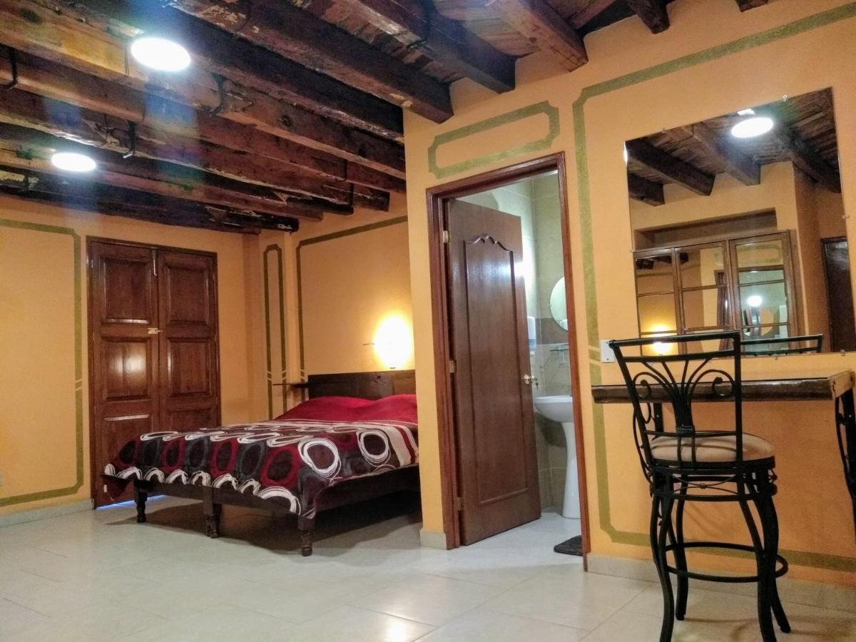 Cuartel 1914 - Hotel Boutique ซากาเตกัส ภายนอก รูปภาพ
